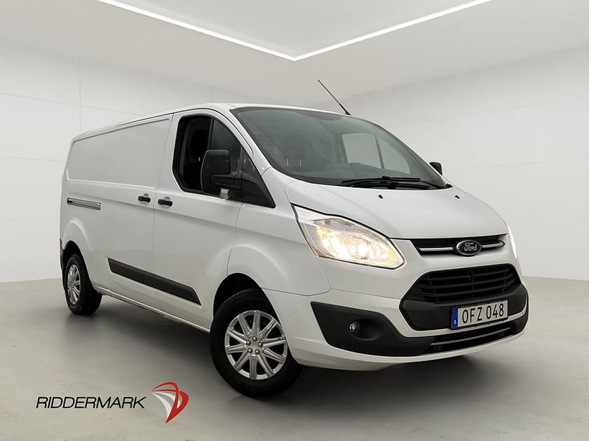 Bild 3 av Ford Transit Custom 290 transit-custom L2  Ny-Kamrem Värmare PDC Dragkrok Moms