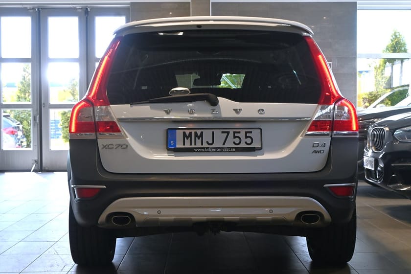 Bild 4 av Volvo XC70 D4 AWD Aut 181hk Momentum Drag