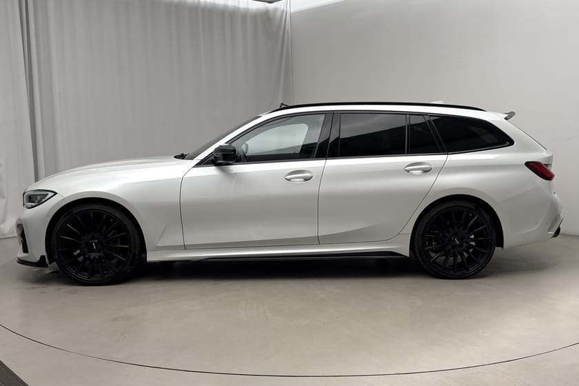 Bild 2 av BMW 320d xDrive Touring 320 (190hk) M Sport Innovation