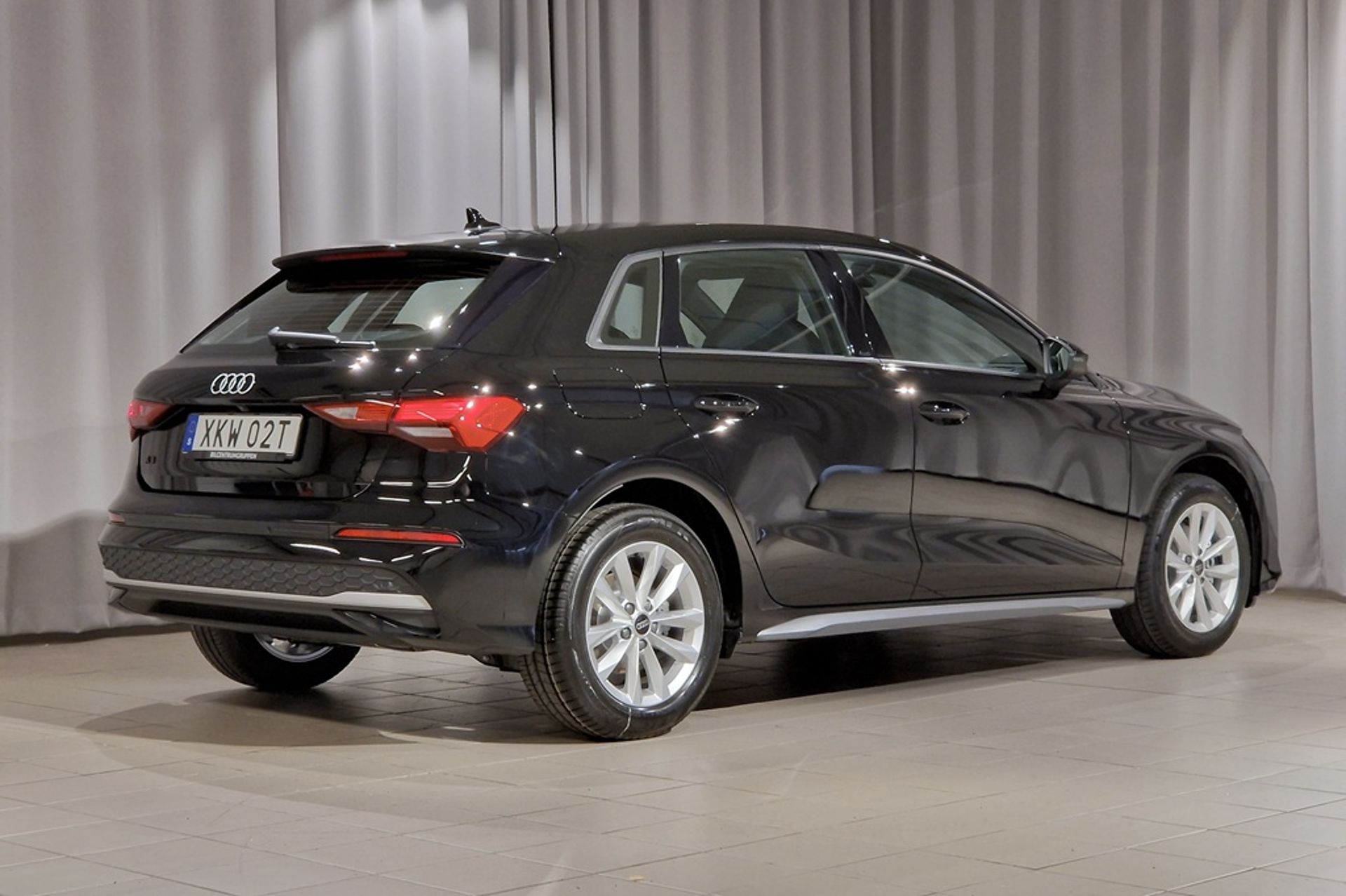 Audi A3 TFSI 110 KW S TRONIC PROLINE 2027, photo 4/10