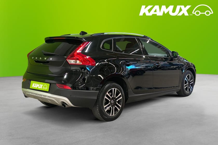 Bild 4 av Volvo V40 Cross Country T3 Momentum 152hk Värmare H/K Pano Kamera Navi