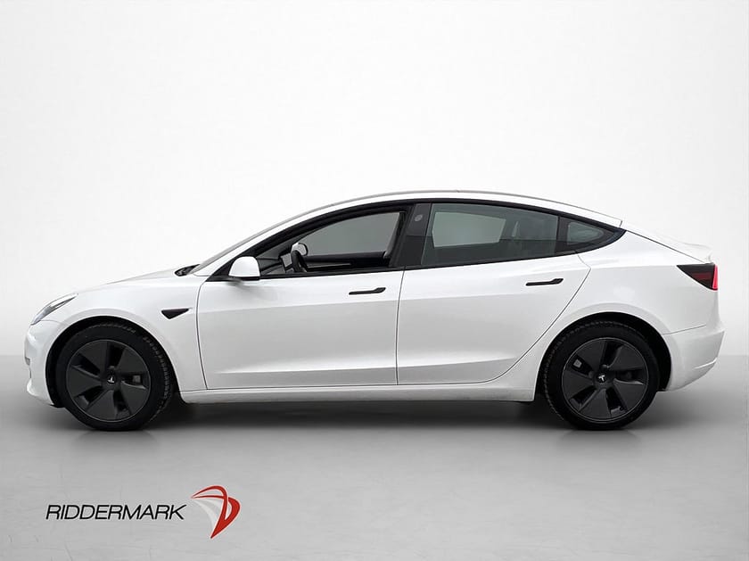 Bild 3 av Tesla Model 3 Long Range AWD Autopilot Svensksåld