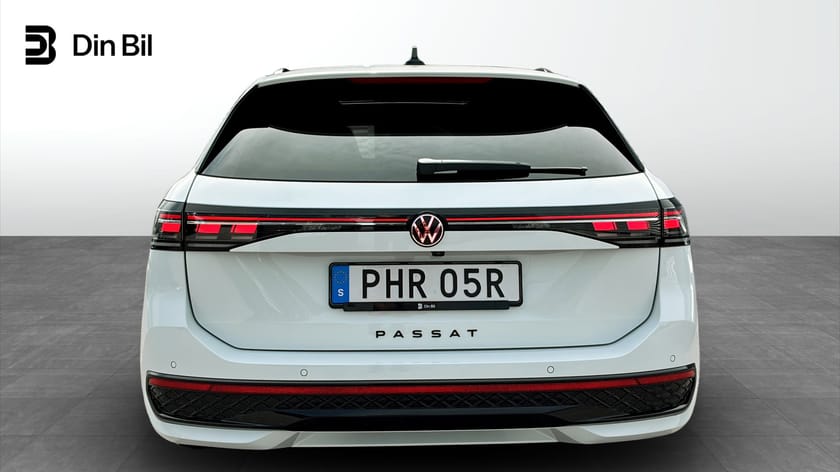 Bild 5 av Volkswagen Passat Variant eHybrid R-LINE 1.5 TSI 272HK Swe edition Pano
