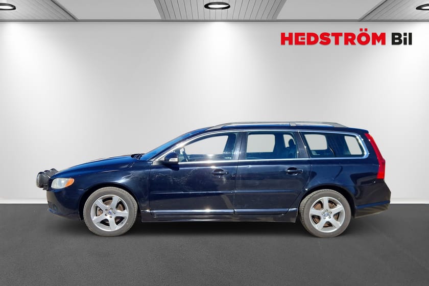 Bild 2 av Volvo V70 Momentum 175hk