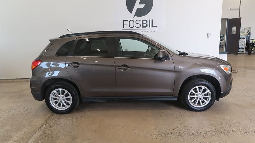 Bild 2 av Mitsubishi ASX 1.6 MIVEC  Sommar och Vinterhjul