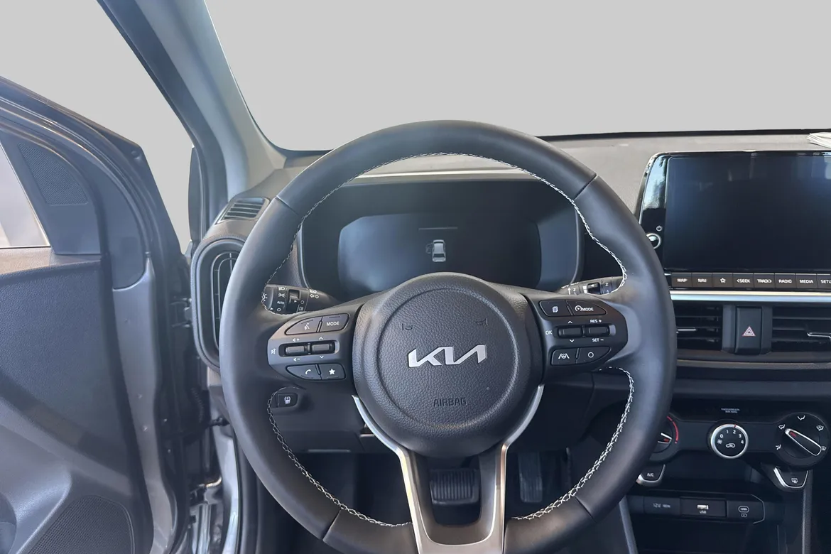 picture of a car