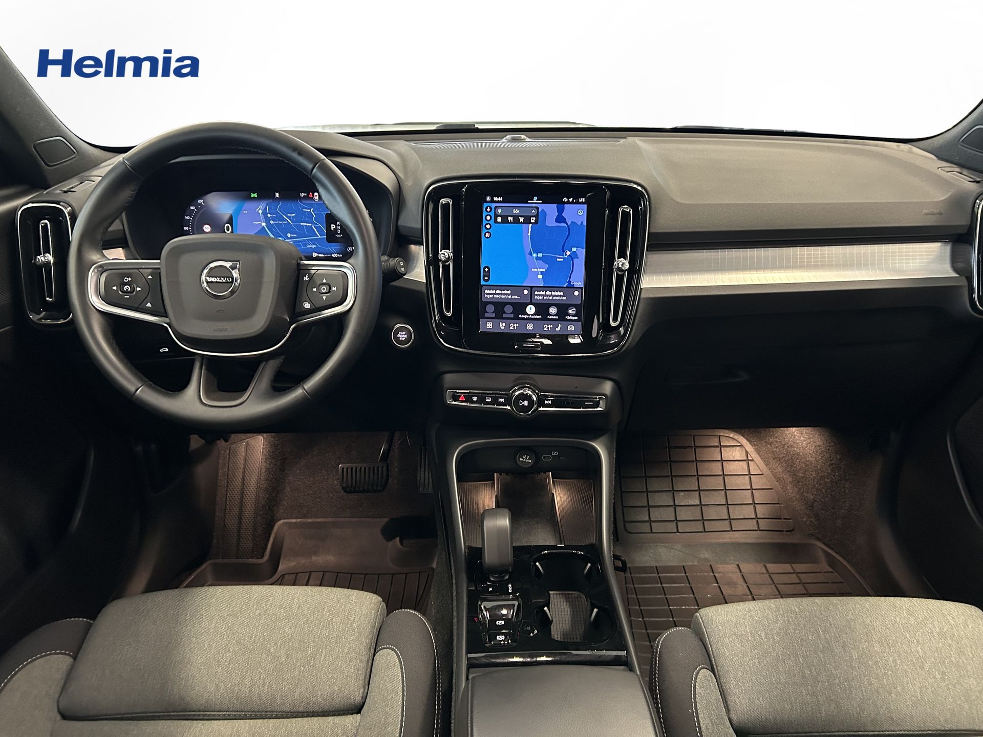 Volvo XC40 B3 FWD Bensin Plus Dark 2025, photo 6/10