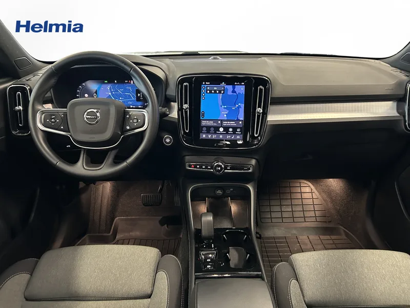 Bild 6 av 18 – Volvo XC40 B3 FWD Bensin Plus Dark