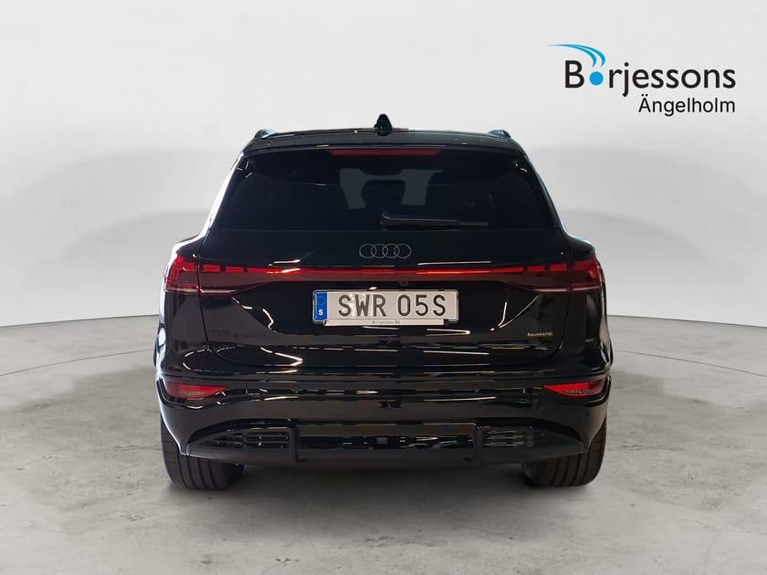 Bild 4 av Audi Q6 e-tron quattro SUV  315 KW
