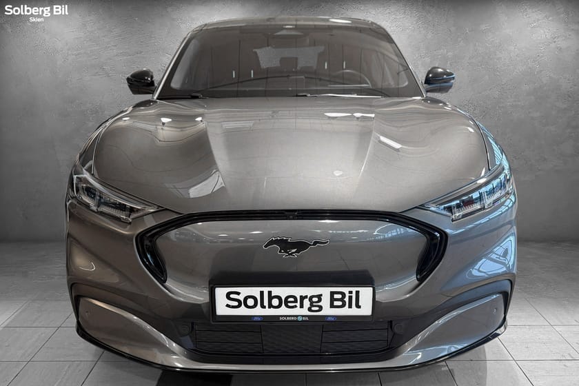 Bilde 2 av Ford Mustang Mach-E Long Range AWD