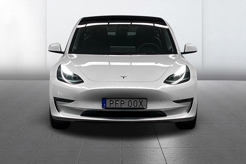 Bild 3 av Tesla Model 3 Long Range AWD Pano Läder AP MOMS 440hk