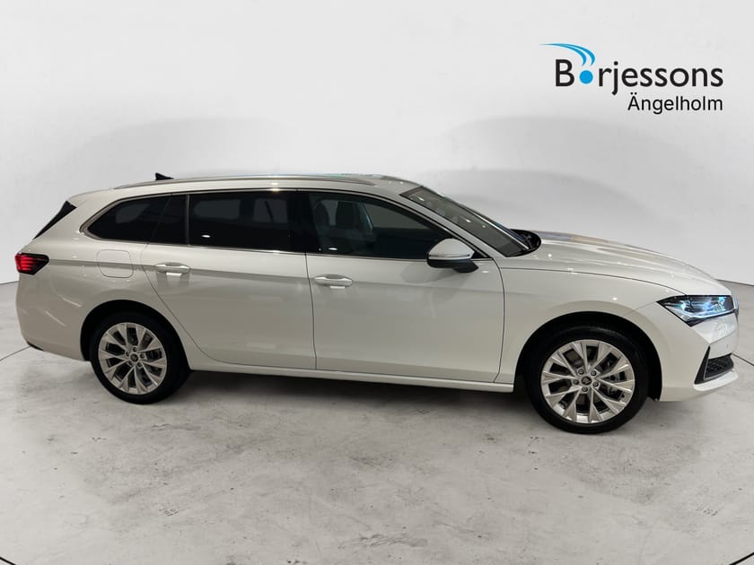 Bild 2 av Škoda Superb iV Kombi