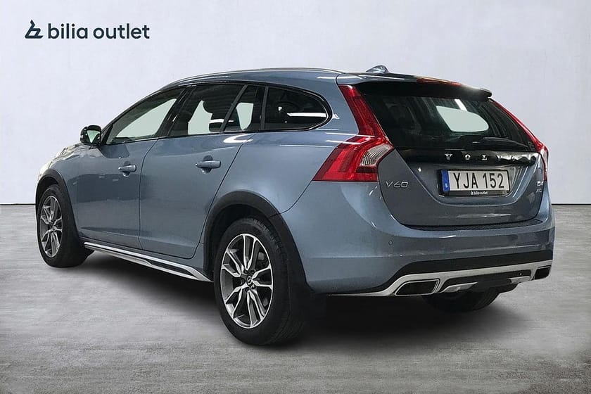 Bild 5 av Volvo V60 Cross Country D4 AWD BusinessAdv Summum 190hk Navi Drag P-värm PDC