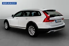 Volvo V90 Cross Country