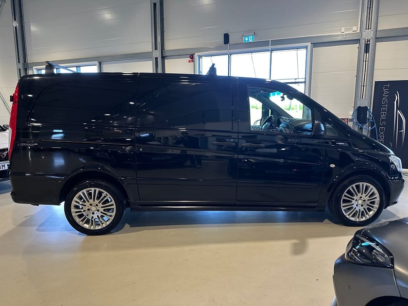 Bild 3 av Mercedes-Benz Vito 122 CDI 3.0t TouchShift / Drag / Lastbågar / 3-Sits