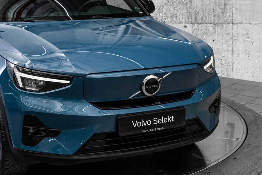 Bilde 2 av Volvo XC40 Recharge Twin Ultimate Hengerfeste - Unik fargekombinasjon!