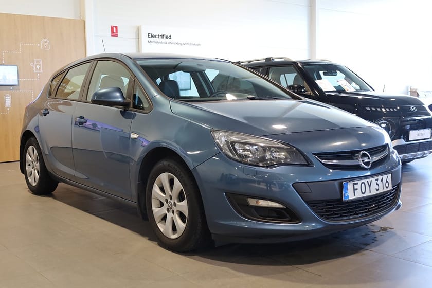 Bild 4 av Opel Astra 1.4 Turbo ecoFLEX Enjoy Drag Blåtand Rattvärme