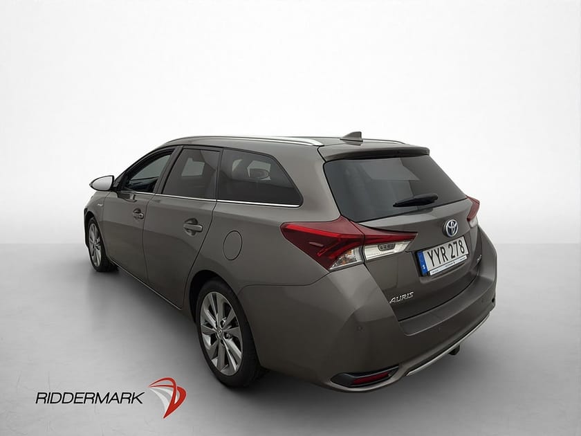 Bild 5 av Toyota Auris Touring Sports Hybrid Executive 136hk P-sensorer Bluetoot Navigation
