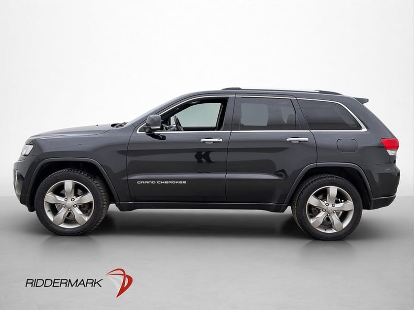 Bild 4 av Jeep Grand Cherokee 4x4 Overland Kamera Panorama Luftfj Navi