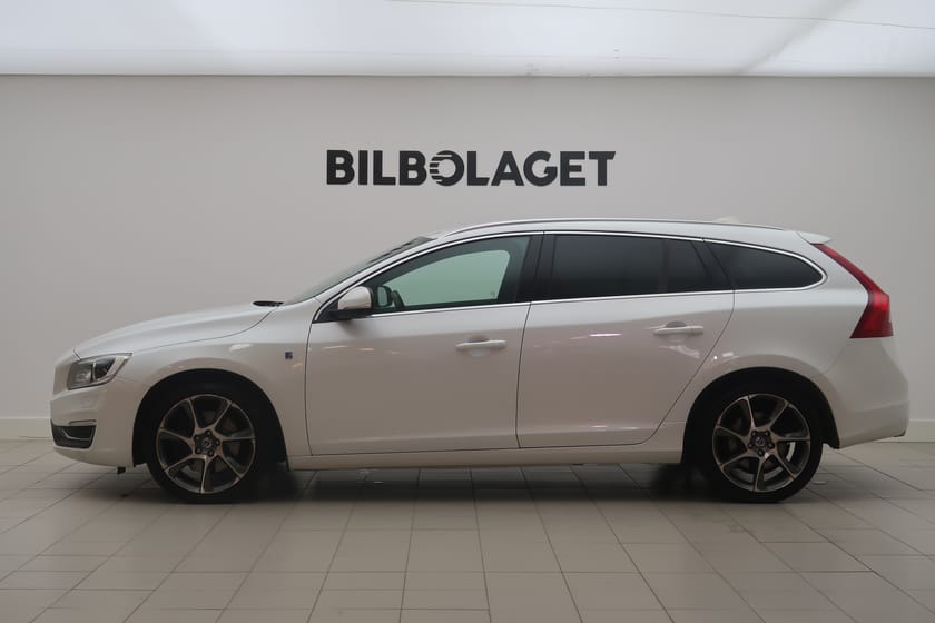 Bild 2 av Volvo V60 D4 AWD Ocean Race Business E