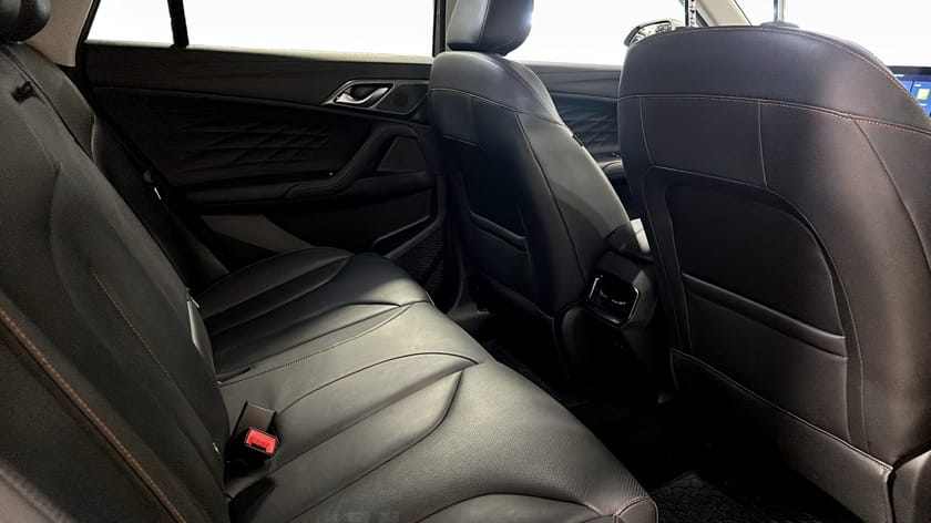 Bild 5 av MG HS PHEV LUX URY 1.5T 307 HK