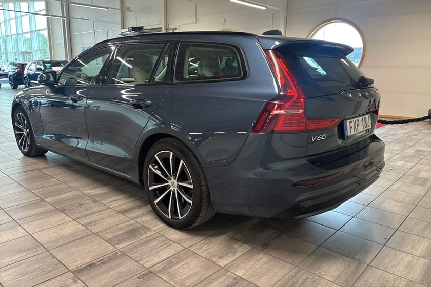 Bild 3 av Volvo V60 Recharge T6 Plus Dark