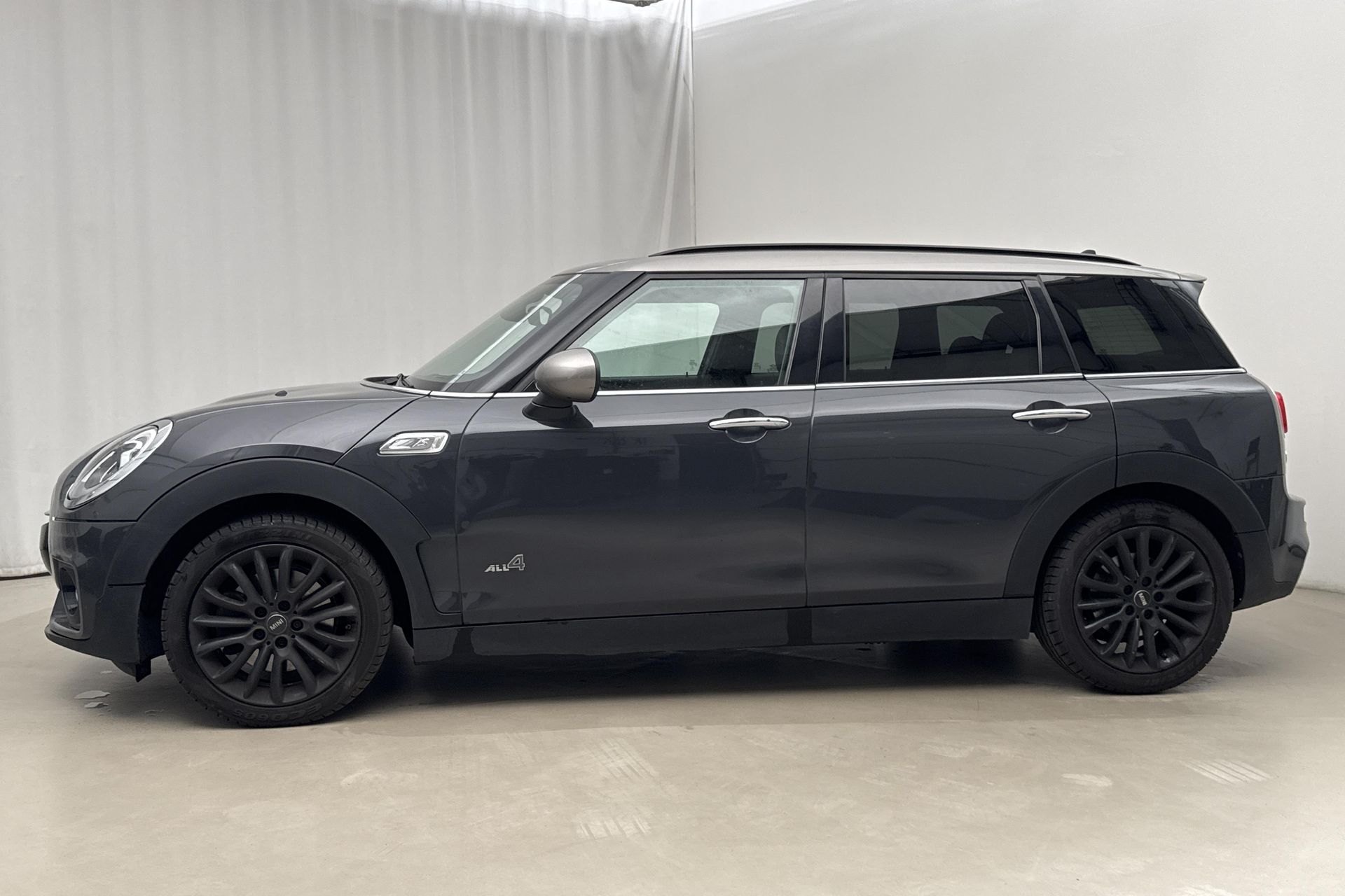 MINI Clubman Cooper SD ALL4 Clubman 2017, photo 2/10