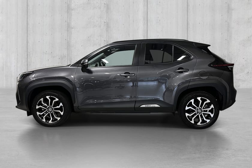 Bilde 4 av Toyota Yaris Cross Hybrid AWD-i ACTIVE TECH | AWD | KEYLESS | KAMERA | CRUISE | NORSK