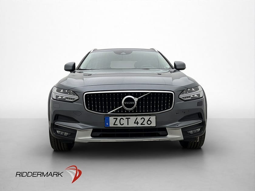 Bild 2 av Volvo V90 Cross Country D4 AWD 190hk VOC D-Värmare Drag Navi