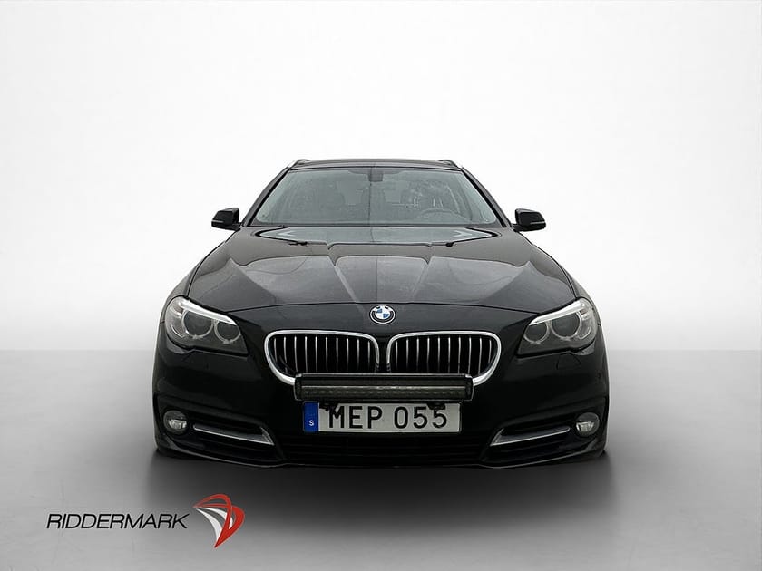 Bild 2 av BMW 530d xDrive Touring 530 258hk H/K Skinn Drag Ledramp