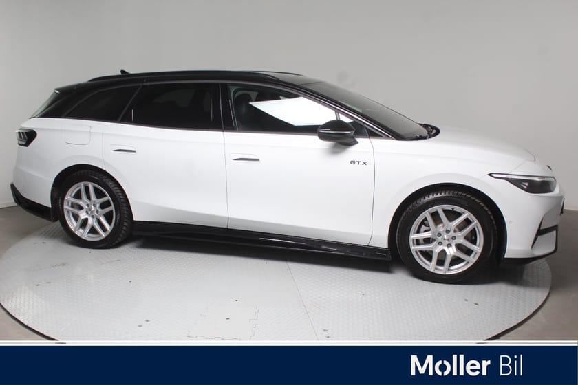 Bilde 2 av Volkswagen ID.7 GTX Tourer 4m stv 86kwh 340hk ex