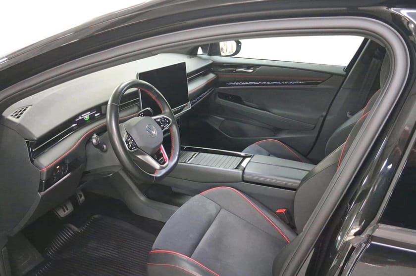 Bilde 5 av Volkswagen ID.7 91 kWh 4Motion gtx 4m stv 86kwh 340hk ex