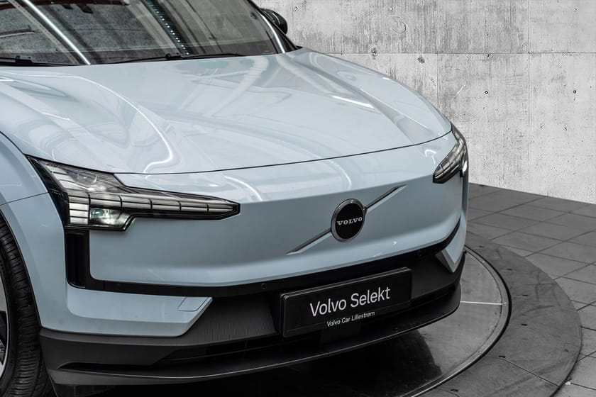 Bilde 2 av Volvo EX30 Twin Motor Performance
