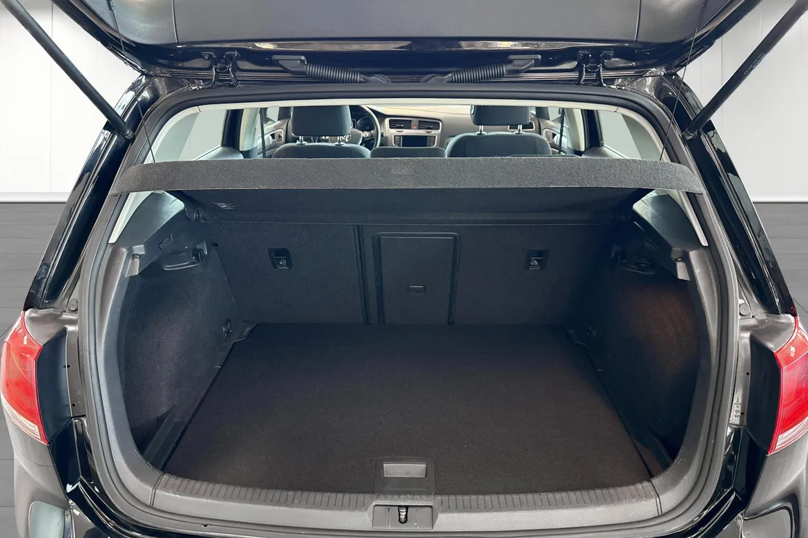 picture of a car