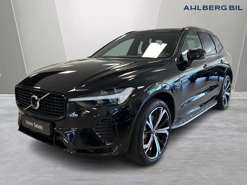 Bild 4 av Volvo XC60 T6 Plus Dark Edition, Dragkrok halvautomatisk, Parkeringskamera 360, HarmanKardon, 21"2 tum, Sidesteps, Google Maps, Apple Carplay
