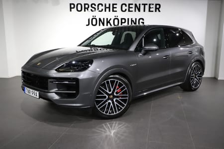 Porsche Cayenne S E-Hybrid 519 HK