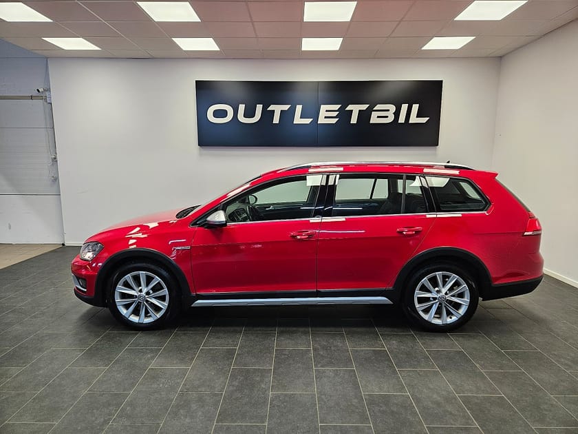 Bild 2 av Volkswagen Golf Alltrack 2.0 TDI 184hk 4Motion 4x4 Värmare Backkamera Drag