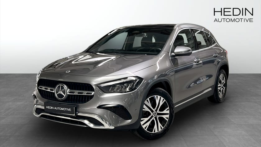 Bild 1 av Mercedes-Benz GLA 250 e Panorama Dragkrok Keyless Go