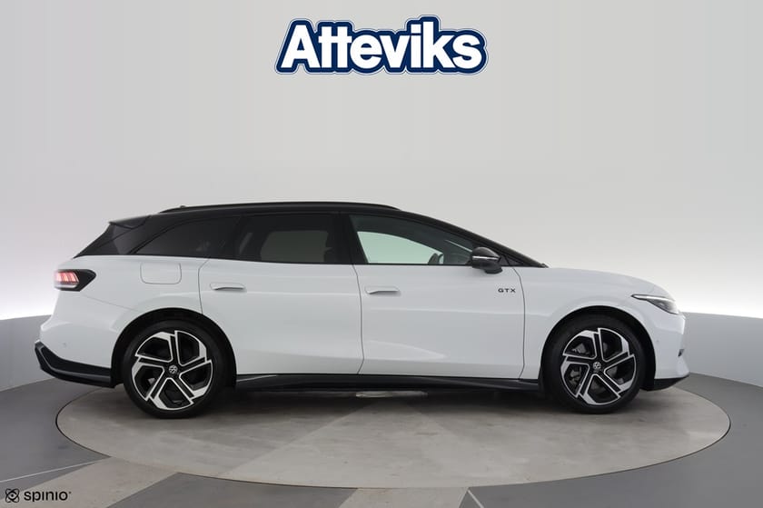 Bild 2 av Volkswagen ID.7 GTX Tourer Edition 340hk 4motion *Pano/H&K/360*