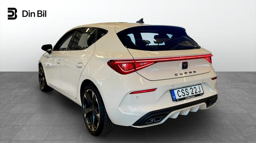 Bild 3 av CUPRA Leon 1.5 ETSI MILDHYBRID COCKPIT CARPLAY
