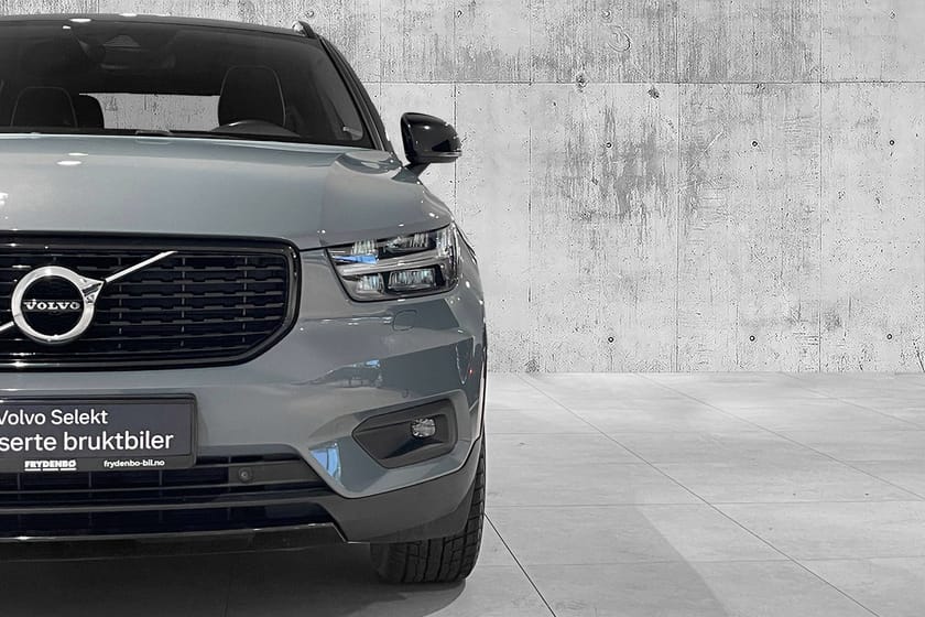 Bilde 4 av Volvo XC40 D4 AWD R-Design TEK.PK|LAST.PK|KLIMA.PK|TONEDE|7år*