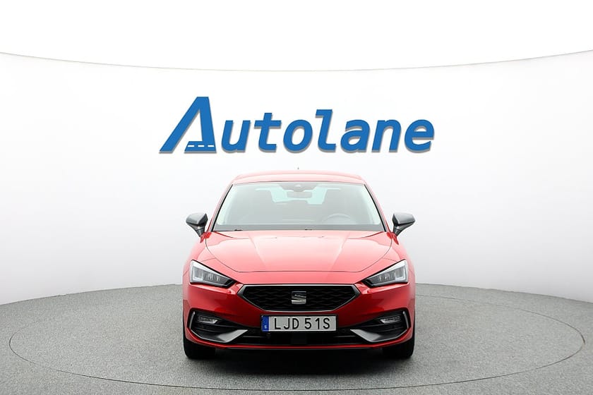 Bild 3 av SEAT Leon 1.5 eTSI FR Cockpit, GPS, Kamera, CarPlay 150hk