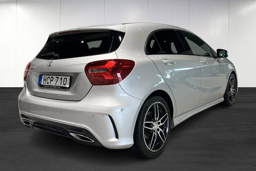Bild 3 av Mercedes-Benz A 180 Aut AMG-Night Navi Carplay Backkamera H/K