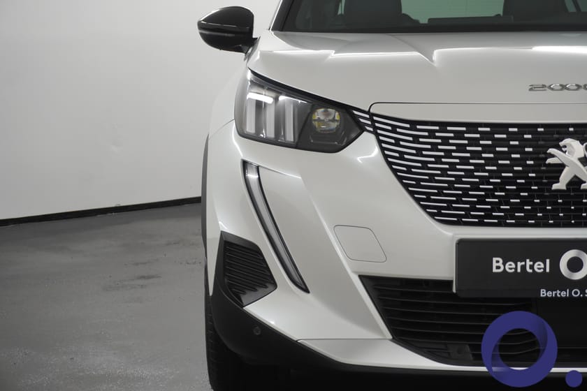Bilde 4 av Peugeot e-2008 GT 136 hk