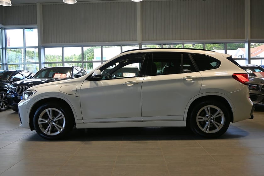 Bild 2 av BMW X1 xDrive25e xDrive 25e M Sport Drag Pano HUD