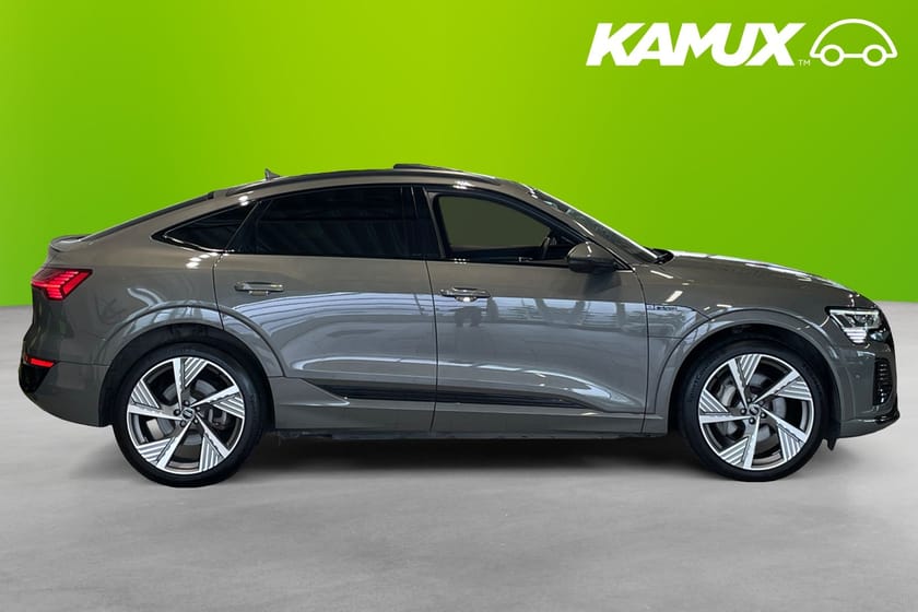Bild 2 av Audi Q8 Sportback 50 e-tron quattro S-Line MOMS Pano Cockpit B&O 360° Matrix Luftfj