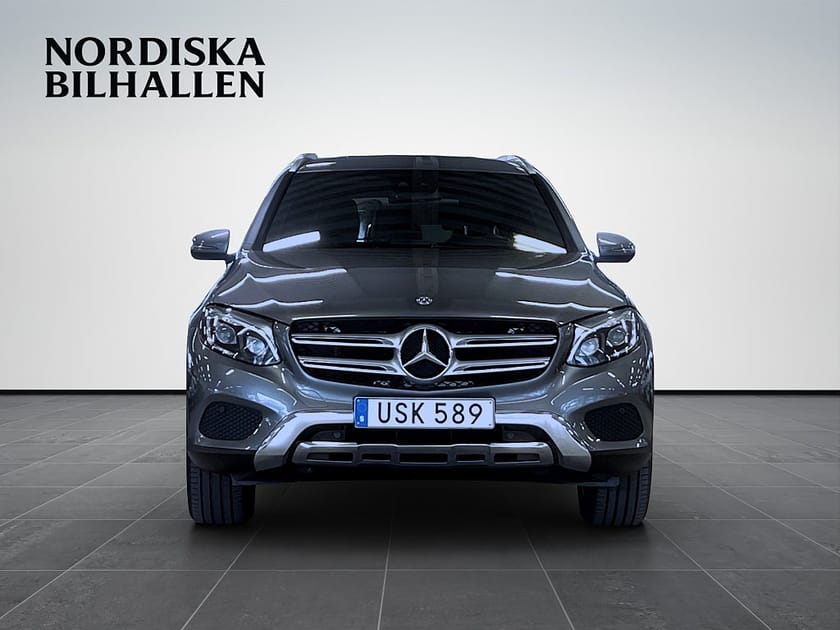 Bild 2 av Mercedes-Benz GLC 220 d 4MATIC 9G-Tronic Burmester Kamera Drag Bluetooth
