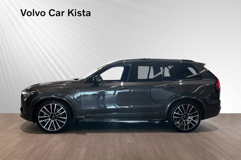 Bild 3 av Volvo XC90 T8 Ultra Dark Luftfj 360Kamera B/W Pano Massage