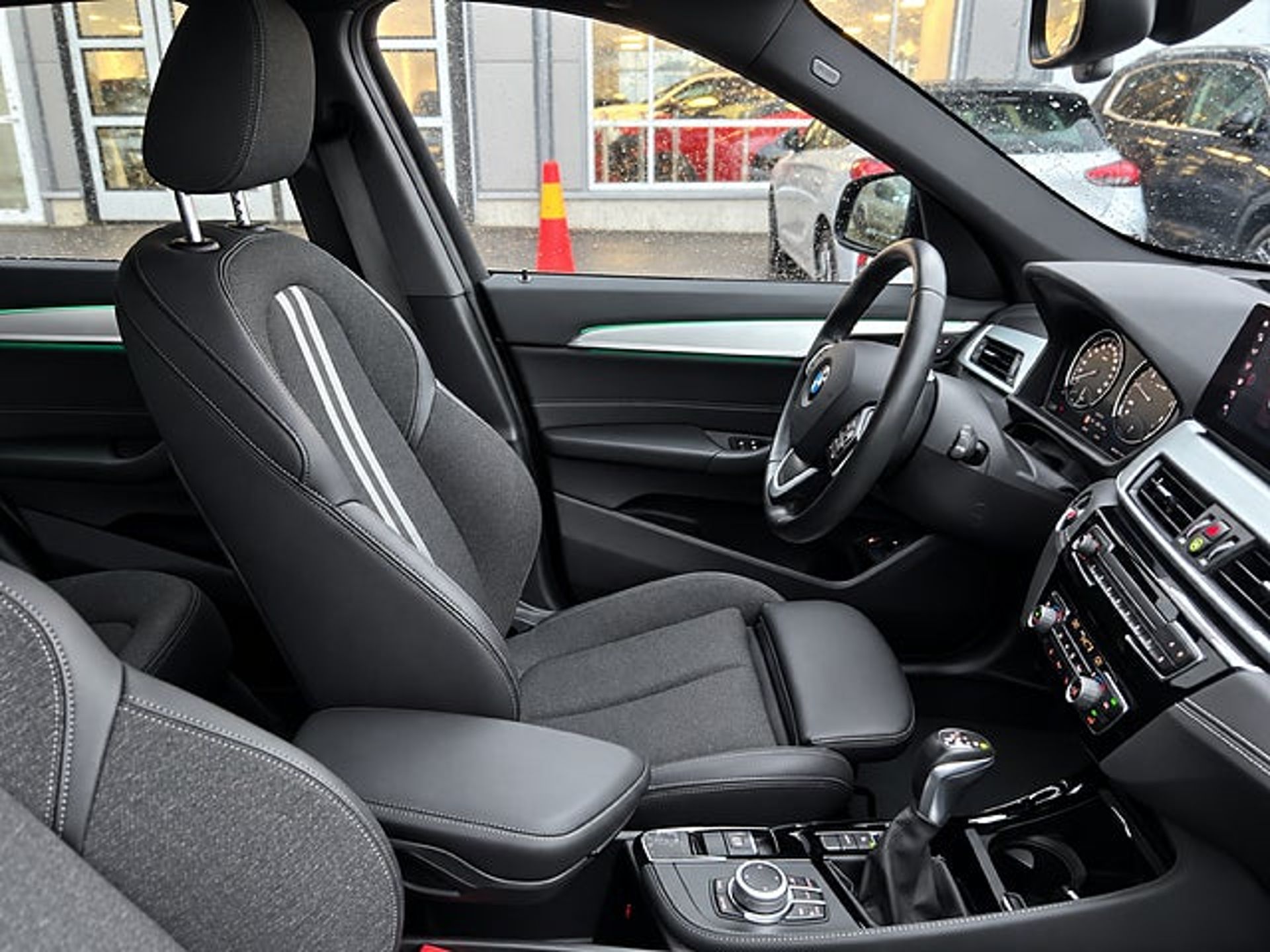 BMW X1 2021, bild 3/4