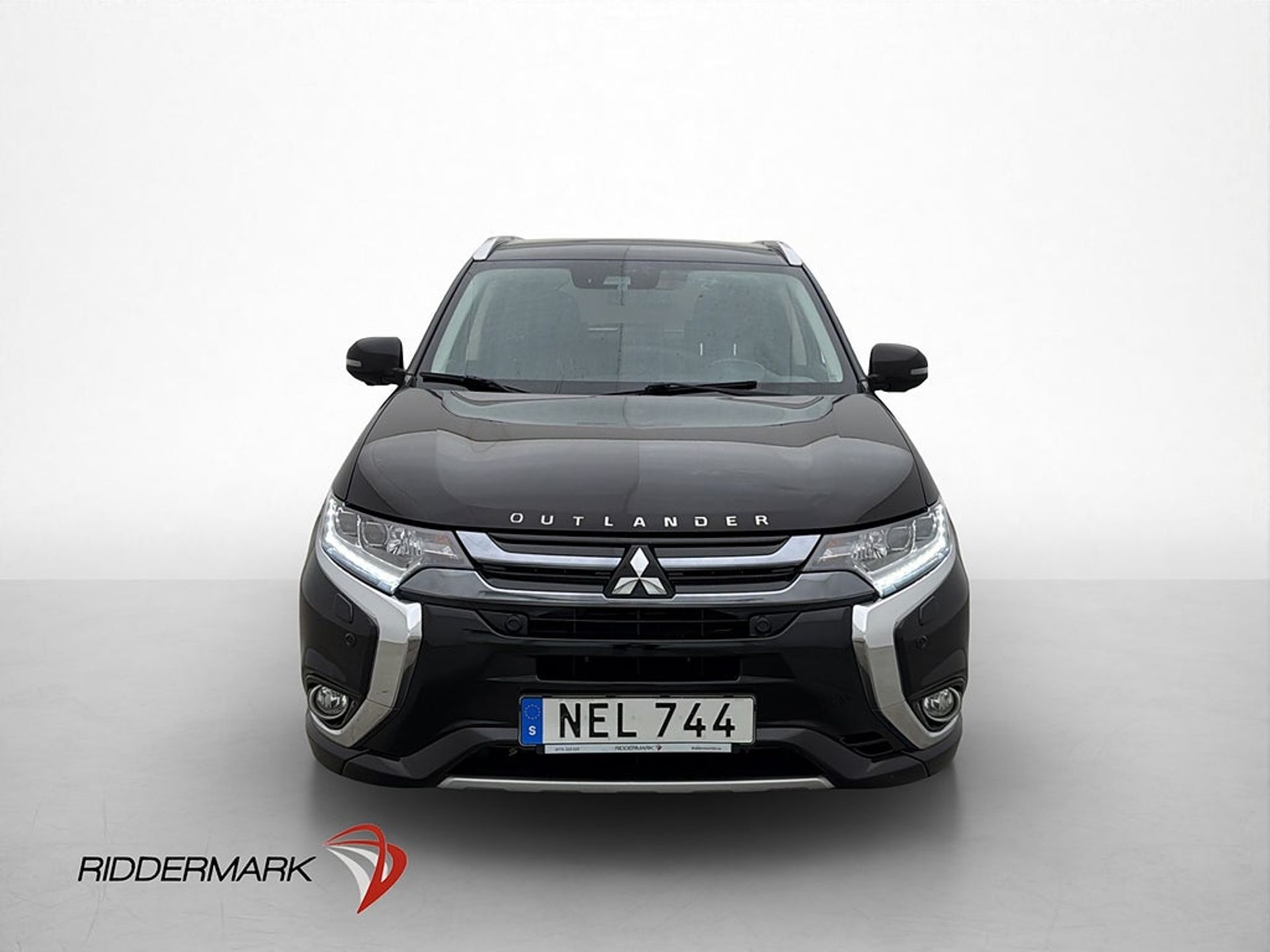 Mitsubishi Outlander 2018, bild 2/10